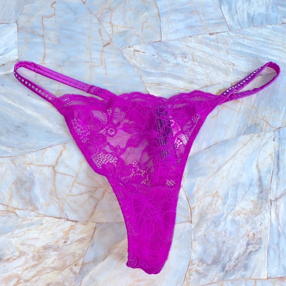 VERY SEXY Subtle‎ Shine Lace Thong Panty Small